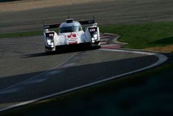 #1 Audi Sport Team Joest Audi R18 e-tron quattro: Lucas di Grassi, Loic Duval, Tom Kristensen