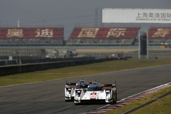 #2 Audi Sport Team Joest Audi R18 e-tron quattro: Marcel Fässler, Andre Lotterer, Benoit Tréluyer