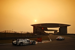 #20 Porsche Team Porsche 919 Hybrid: Mark Webber, Brendon Hartley, Timo Bernhard
