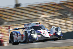 #8 Toyota Racing Toyota TS040-Hybrid: Anthony Davidson, Sebastien Buemi