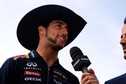 Daniel Ricciardo, Red Bull Racing on the drivers parade