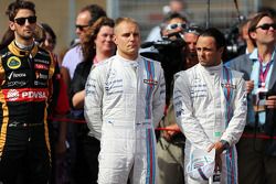 (L to R): Valtteri Bottas, Williams with team mate Felipe Massa, Williams on the grid