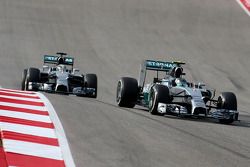 Nico Rosberg, Mercedes AMG F1 Team and Lewis Hamilton, Mercedes AMG F1 Team