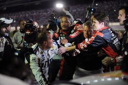 Fight after the race between Jeff Gordon and Brad Keselwoski