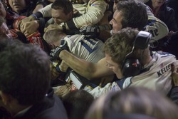 Post race brawl between the crews of Jeff Gordon and Brad Keselowski