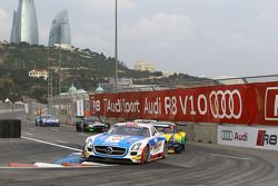 #177 GT Russian Team 梅赛德斯 SLS AMG GT3: 阿历克谢·瓦西里耶夫, 马尔科·阿斯玛