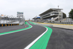 New pit lane entrance
