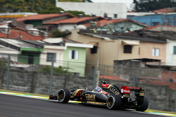 Romain Grosjean, Lotus F1 E22