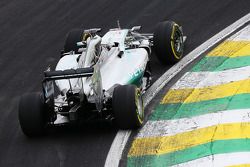 Lewis Hamilton, Mercedes AMG F1 W05