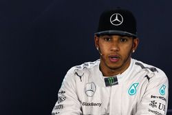 Lewis Hamilton, Mercedes AMG F1, na Conferência de Imprensa da FIA