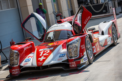 #12 Rebellion Racing Rebellion R-One - Toyota: Nicolas Prost, Nick Heidfeld, Mathias Beche