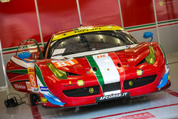 #81 AF Corse Ferrari 458 Italia: Stephen Wyatt, Michele Rugolo, Andrea Bertolini