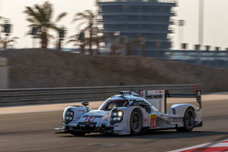 #14 Porsche Team Porsche 919 Hybrid: Romain Dumas, Neel Jani, Marc Lieb