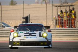 #91 Porsche Team Manthey Porsche 911 RSR: Richard Lietz, Jörg Bergmeister
