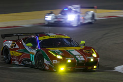 #71 AF Corse Ferrari 458 Italia: Davide Rigon, James Calado