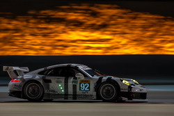 #92 Porsche Team Manthey Porsche 911 RSR: Frédéric Makowiecki, Patrick Pilet