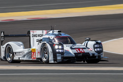 #14 Porsche Team Porsche 919 Hybrid: Romain Dumas, Neel Jani, Marc Lieb