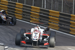 Nicholas Latifi, SJM Theodore Racing by Prema Dallara F314 Mercedes-HWA