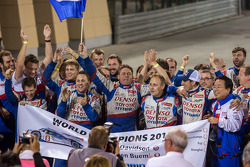 Anthony Davidson and Sébastien Buemi celebrate winning the WEC 2014 Championship