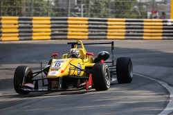 Antonio Giovinazzi, Jagonya Ayam with Carlin Dallara F314 Volkswagen-Spiess