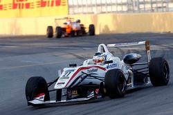 Nick Cassidy, Three Bond with T-Sport Dallara F314 NBE