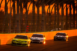 Matt Kenseth, Joe Gibbs Racing Toyota, Brad Keselowski, Team Penske Ford and Jimmie Johnson, Hendrick Motorsports Chevrolet