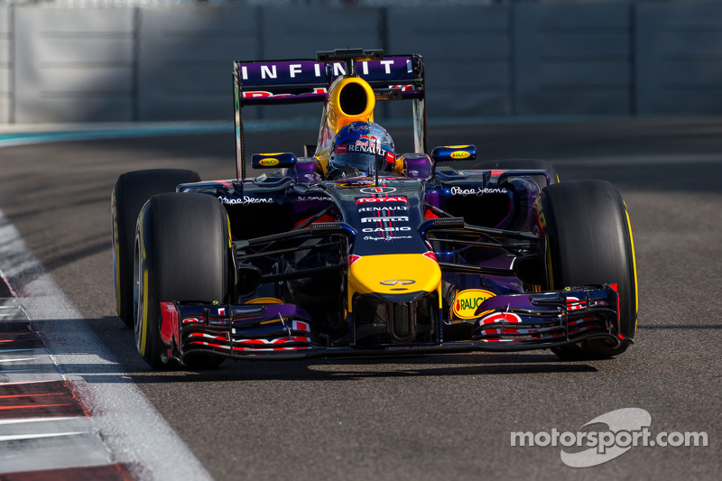 Sebastian Vettel, Red Bull Racing RB10 at Abu Dhabi GP ...