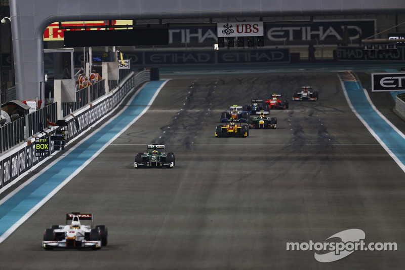 Yas Marina 2014: Rio Haryanto di depan Pierre Gasly