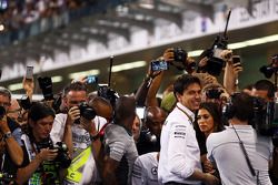 Toto Wolff, Mercedes AMG F1 accionista y Director Ejecutiv Director en parc ferme