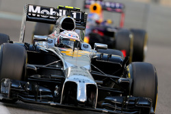 Kevin Magnussen, McLaren F1
