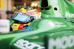 Rio Haryanto, Caterham Racing