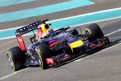 Carlos Sainz Jr., Red Bull Racing