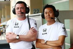 (L to R): Eric Boullier, McLaren Racing Director with Yasuhisa Arai, Honda Motorsport Chief Officer