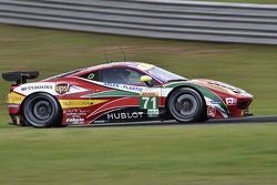 #71 AF Corse Ferrari 458 Italia: Davide Rigon, James Calado
