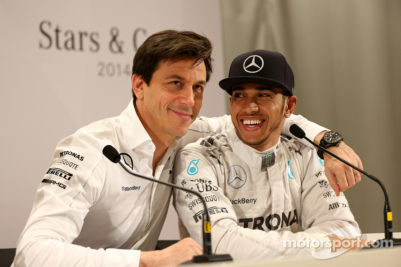 Toto Wolff e Lewis Hamilton