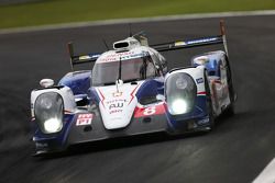 #8 Toyota Racing Toyota TS040-Hybrid: Anthony Davidson, Sebastien Buemi