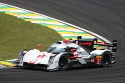 #2 Audi Sport Team Joest Audi R18 e-tron quattro: Marcel Fässler, Andre Lotterer, Benoit Tréluyer