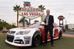 2014 champion Kevin Harvick, Stewart-Haas Racing