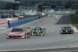 #33 Clearwater Racing Ferrari 458 GT3: Richard Wee, Matt Griffin
