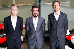 Kevin Magnussen, Fernando Alonso e Jenson Button, McLaren Honda