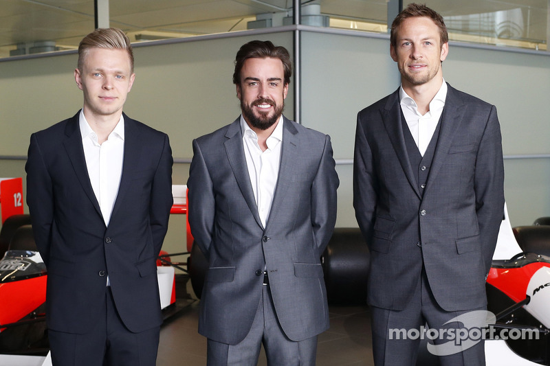 Kevin Magnussen, Fernando Alonso and Jenson Button, McLaren Honda