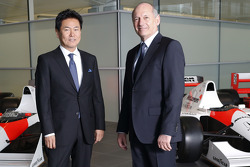 Yasuhisa Arai, head of Honda Motorsport, Jenson Button, Kevin Magnussen, Fernando Alonso and Ron Dennis, Chairman & CEO of McLaren