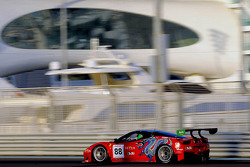 #88 Dragon Racing Ferrari 458 GT3: Mohammed Jawa, Sean Walkinshaw, Jordan Grogor