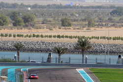 #88 Dragon Racing Ferrari 458 GT3: Mohammed Jawa, Sean Walkinshaw, Jordan Grogor
