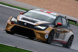 #11 Formula Racing Seat Leon: Jose Antonio Monroy, Mikkel Mac, Lars Steffensen, Bo McCormick, Johnny Laursen