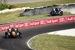 David Coulthard fliegt ab und Tom Kristensen siegt