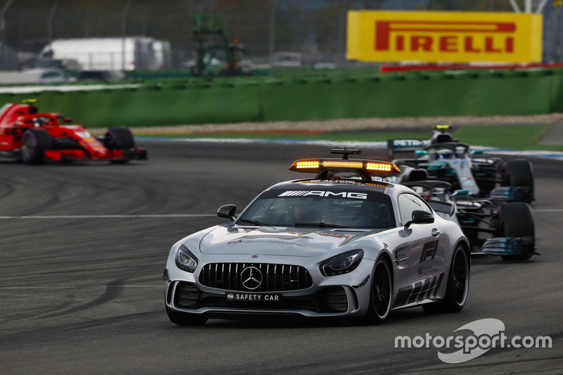 Safety Car, Lewis Hamilton, Mercedes AMG F1 W09, Valtteri Bottas, Mercedes AMG F1 W09, Kimi Raikkonen, Ferrari SF71H