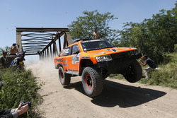 #308 Hummer: Robby Gordon, Johnny Campbell