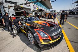 #14 Abu Dhabi Racing Black Falcon Mercedes SLS AMG GT3: Khaled Al Qubaisi, Jeroen Bleekemolen, Bernd