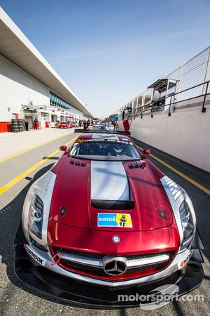 #30 Ram Racing, Mercedes SLS AMG GT3: Cheerag Arya, Thomas Jäger, Tom Onslow-Cole, Adam Christodoulo